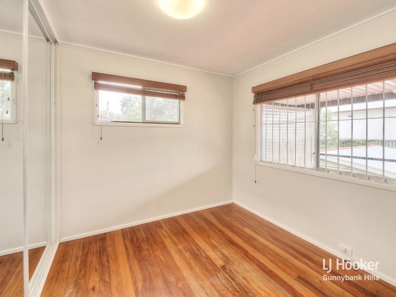 52 Grout Street, Macgregor QLD 4109