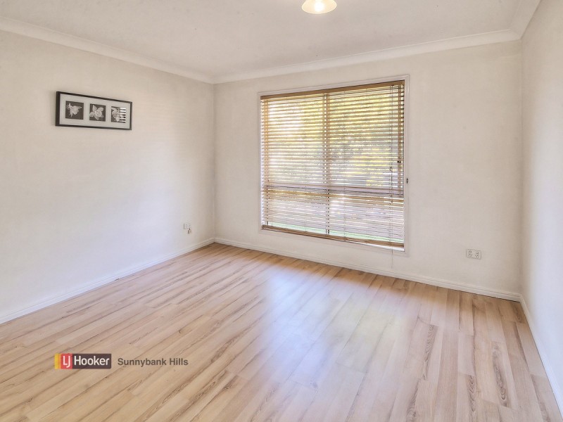 1 Chestnut Place, Calamvale QLD 4116