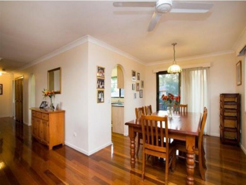 63 Pompadour Street, Sunnybank Hills QLD 4109