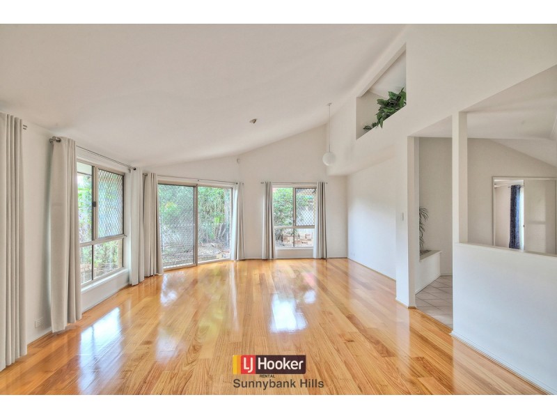 23 Golden Avenue, Calamvale QLD 4116