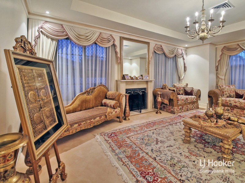 3 Garrick Place, Macgregor QLD 4109