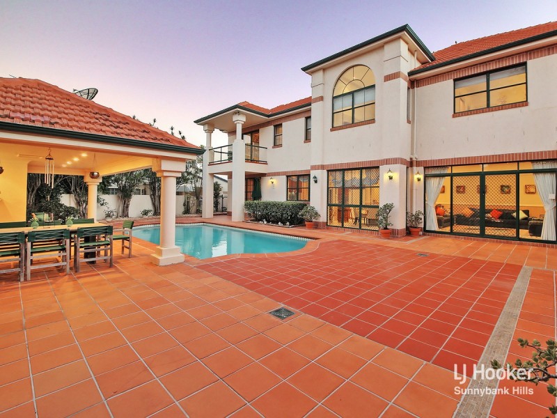 3 Garrick Place, Macgregor QLD 4109