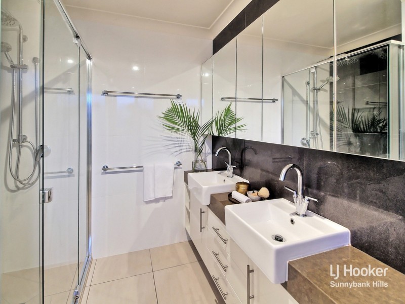 82 Kavanagh Road, Wishart QLD 4122