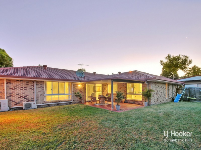 82 Kavanagh Road, Wishart QLD 4122