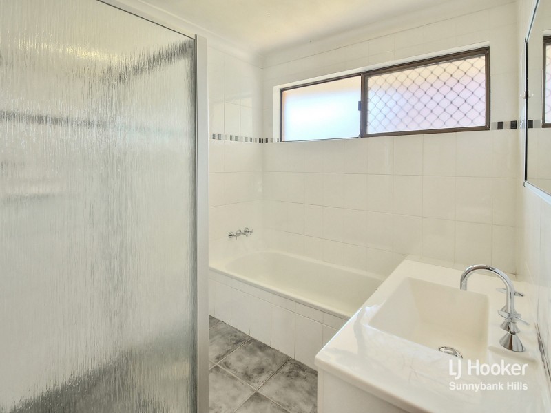 17 Falstaff Street, Sunnybank Hills QLD 4109