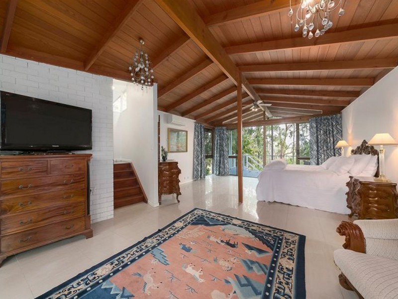 358 Brookfield Road, Kenmore Hills QLD 4069