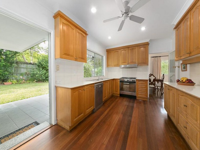 358 Brookfield Road, Kenmore Hills QLD 4069