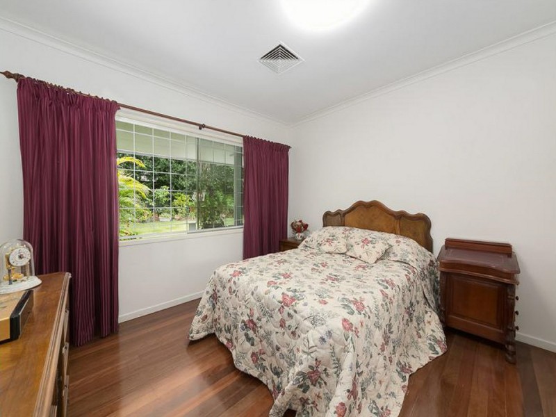 358 Brookfield Road, Kenmore Hills QLD 4069