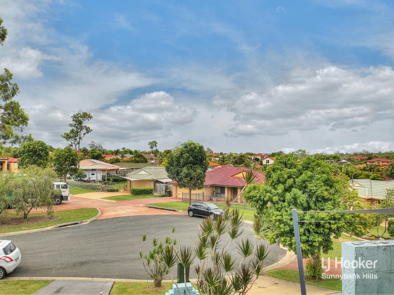 17 Maryland Place, Parkinson QLD 4115