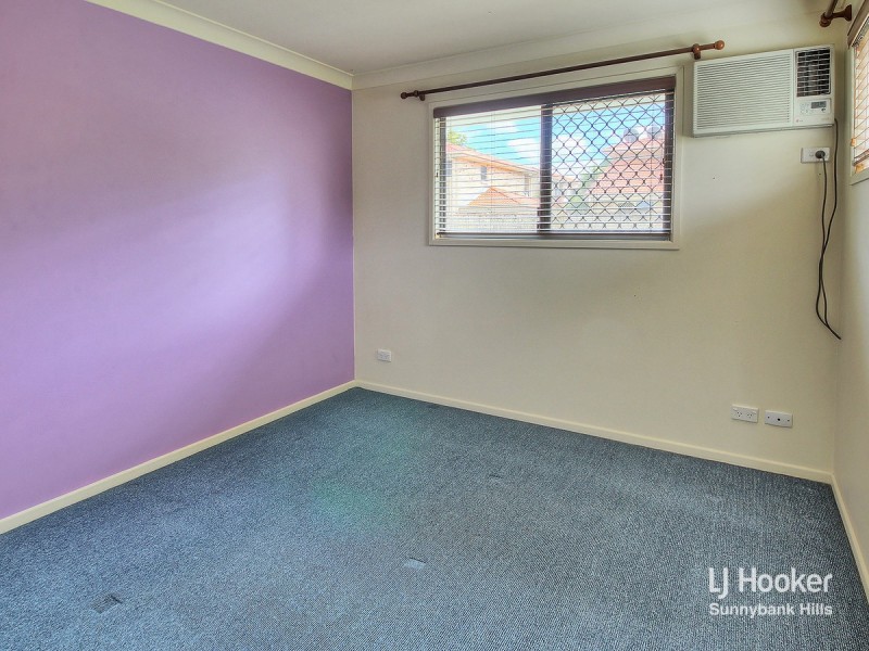 17 Maryland Place, Parkinson QLD 4115