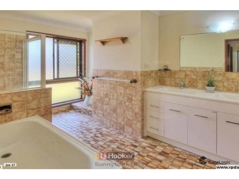 11 Excelsa Street, Sunnybank Hills QLD 4109