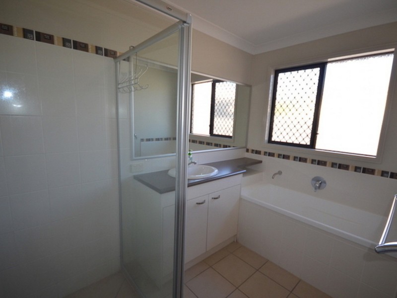 63 Allbutt Street, Kuraby QLD 4112