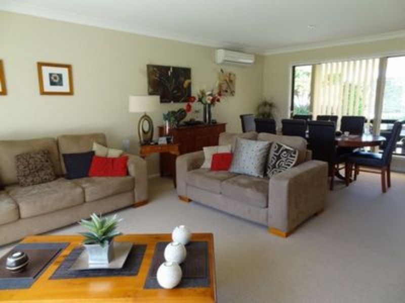 73 Ulinga Crescent, Parkinson QLD 4115