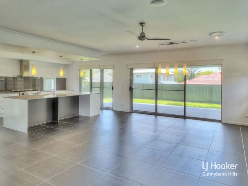 12 Vereker Street, Coopers Plains QLD 4108