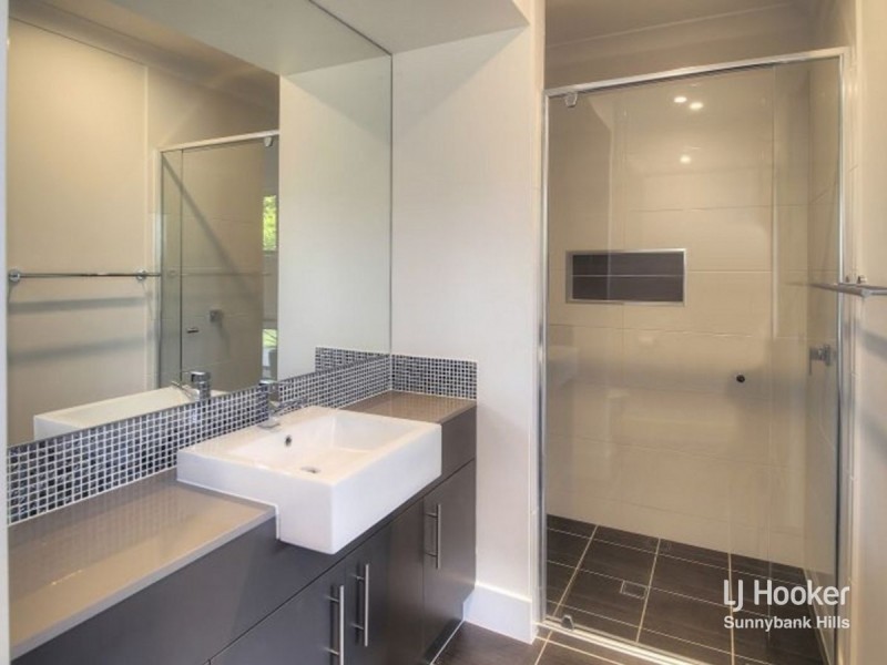 12 Vereker Street, Coopers Plains QLD 4108