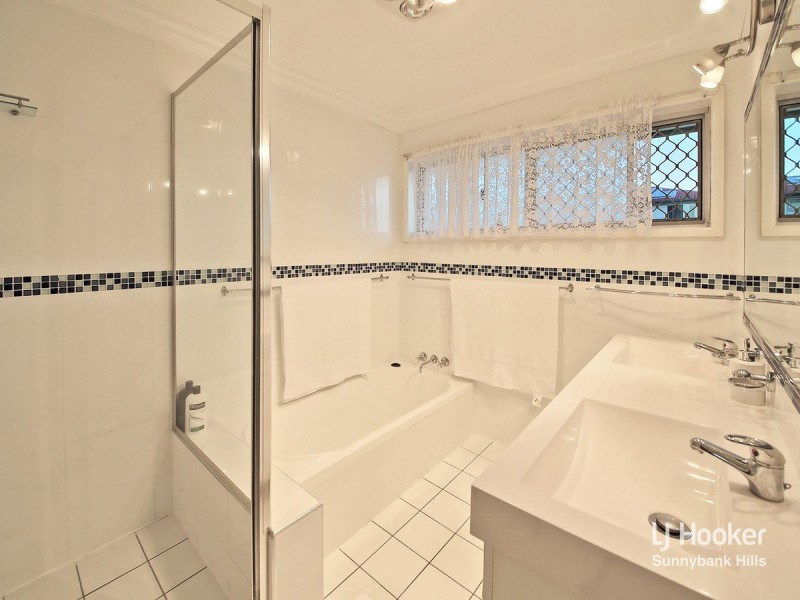 12 Monarda Street, Runcorn QLD 4113