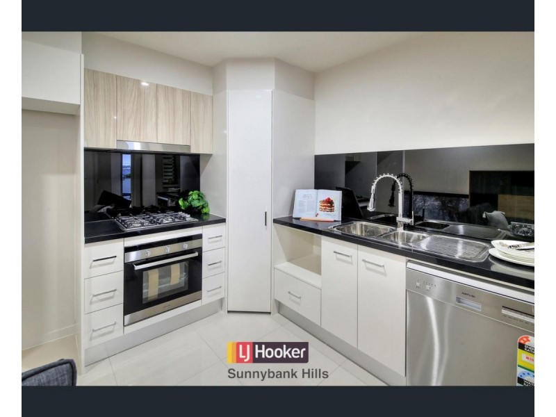 2213/1-5 Cremin Street, Upper Mount Gravatt QLD 4122