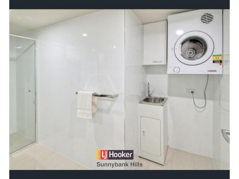 2213/1-5 Cremin Street, Upper Mount Gravatt QLD 4122