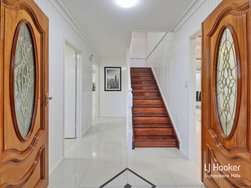 7 Lamona Circuit, Sunnybank Hills QLD 4109