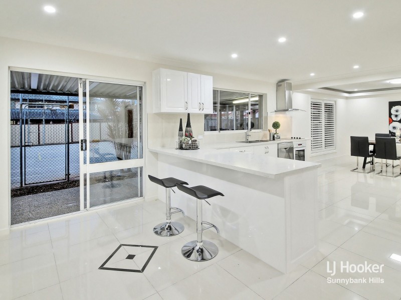 7 Lamona Circuit, Sunnybank Hills QLD 4109