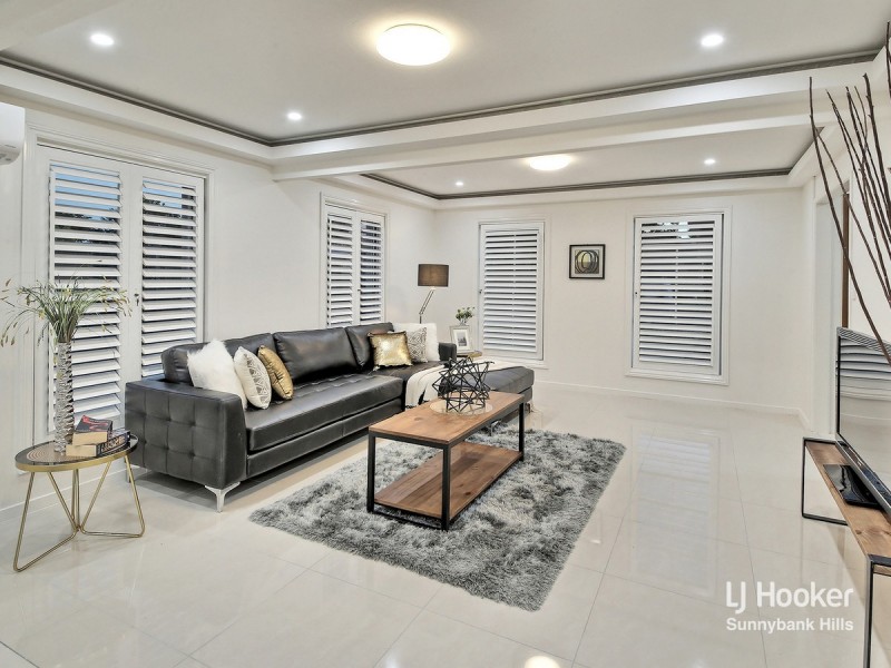 7 Lamona Circuit, Sunnybank Hills QLD 4109