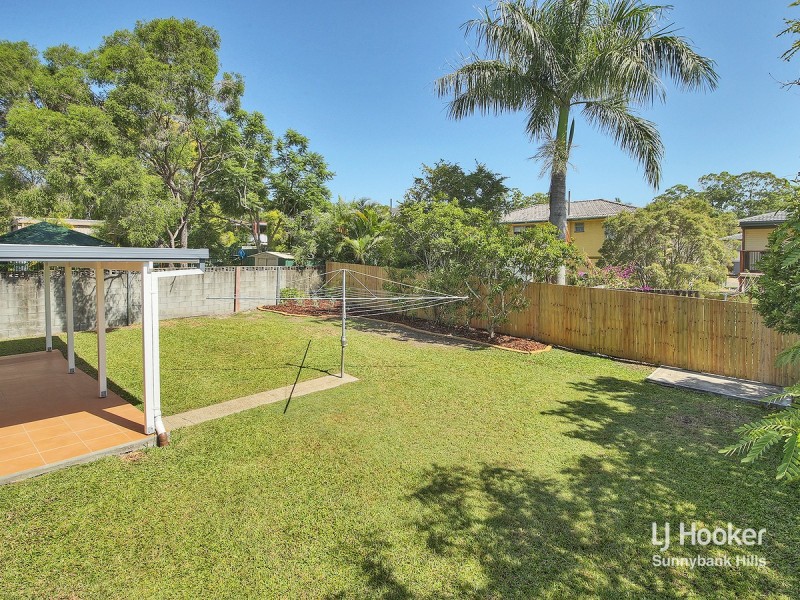 10 Malmrose Street, Wishart QLD 4122