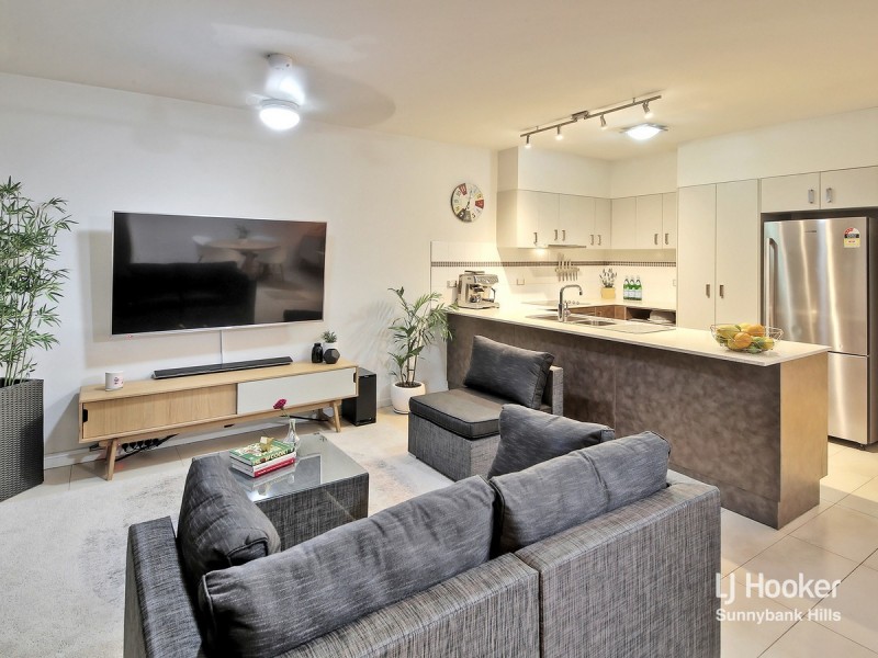 21 Mode Place, Eight Mile Plains QLD 4113