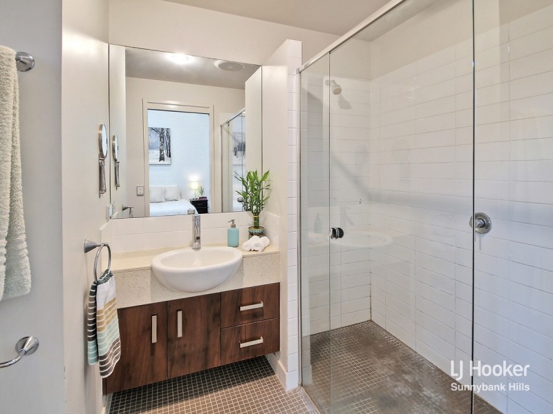 21 Mode Place, Eight Mile Plains QLD 4113