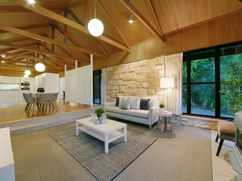 24 Dance Crescent, Eight Mile Plains QLD 4113