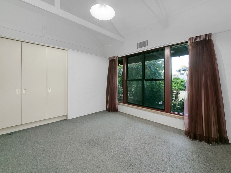 24 Dance Crescent, Eight Mile Plains QLD 4113