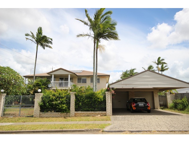 528 Mains Road, Macgregor QLD 4109