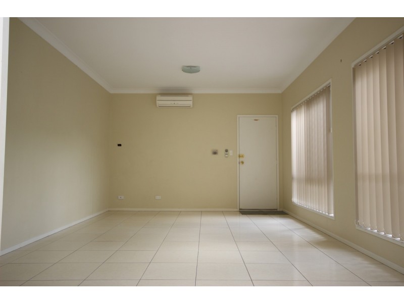 528 Mains Road, Macgregor QLD 4109