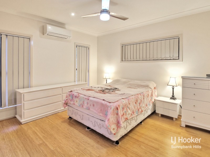 11 Colebrook Crescent, Doolandella QLD 4077