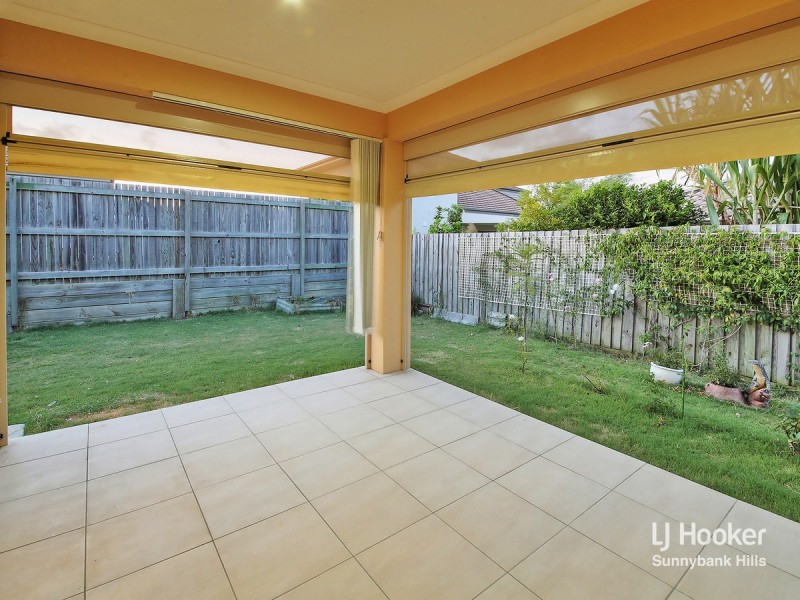 11 Colebrook Crescent, Doolandella QLD 4077
