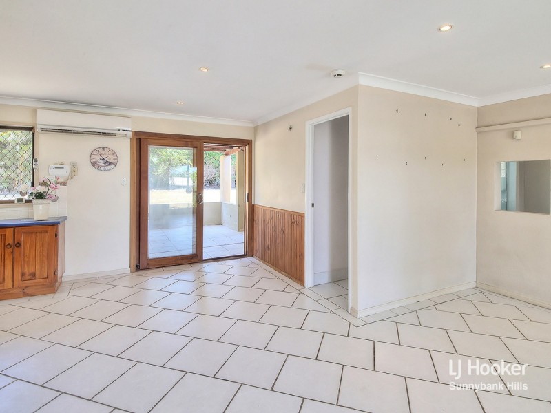 39 Corsloot Street, Regents Park QLD 4118