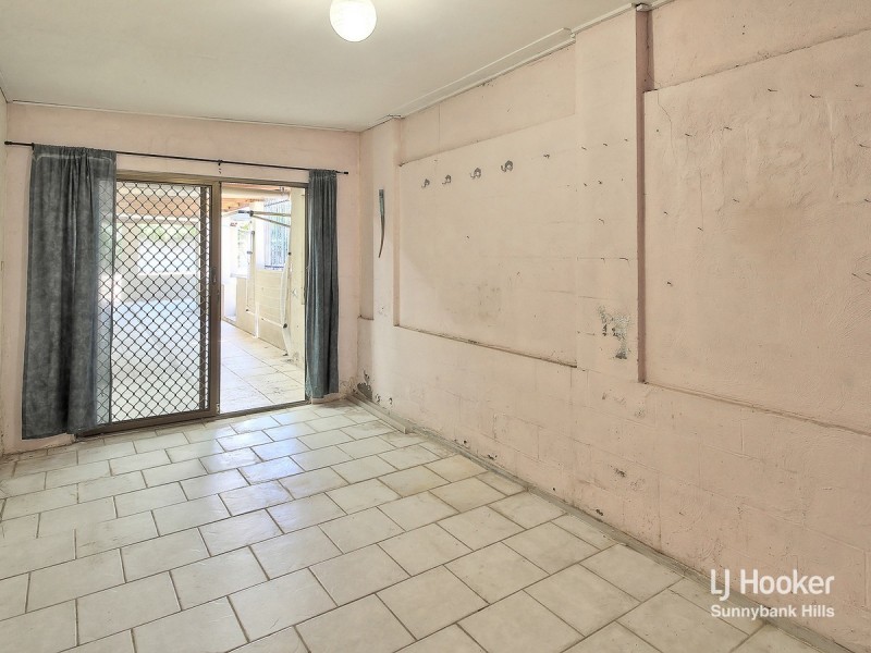 39 Corsloot Street, Regents Park QLD 4118