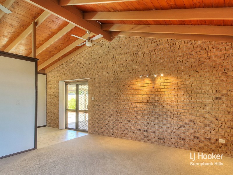 31 Manzill Street, Sunnybank Hills QLD 4109