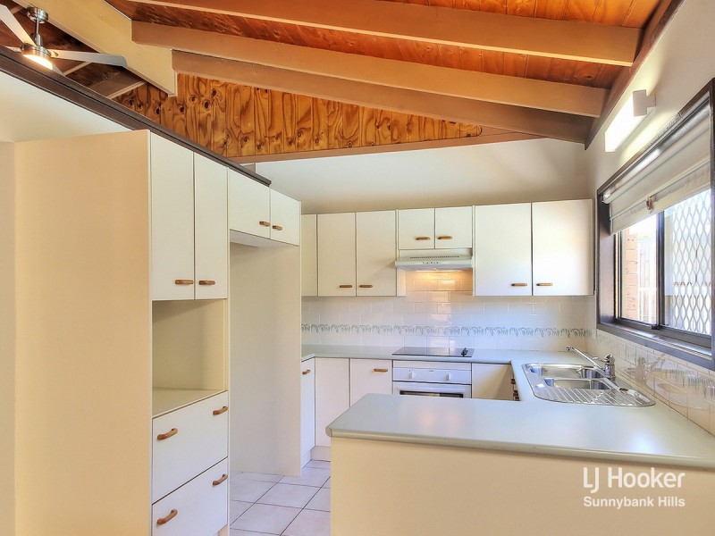 31 Manzill Street, Sunnybank Hills QLD 4109