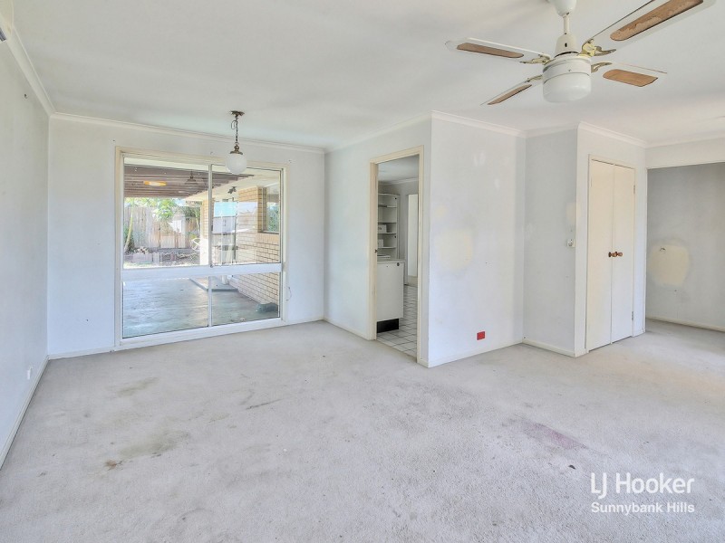11 Rathkeale Street, Crestmead QLD 4132
