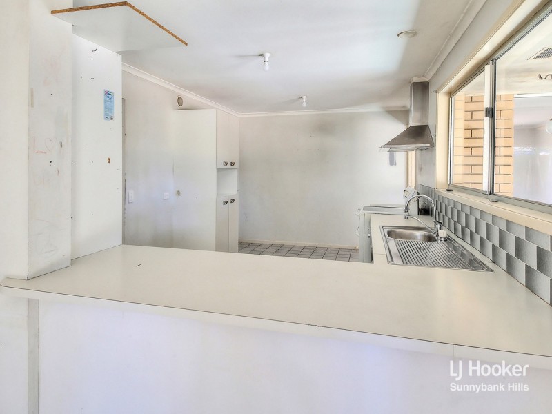 11 Rathkeale Street, Crestmead QLD 4132