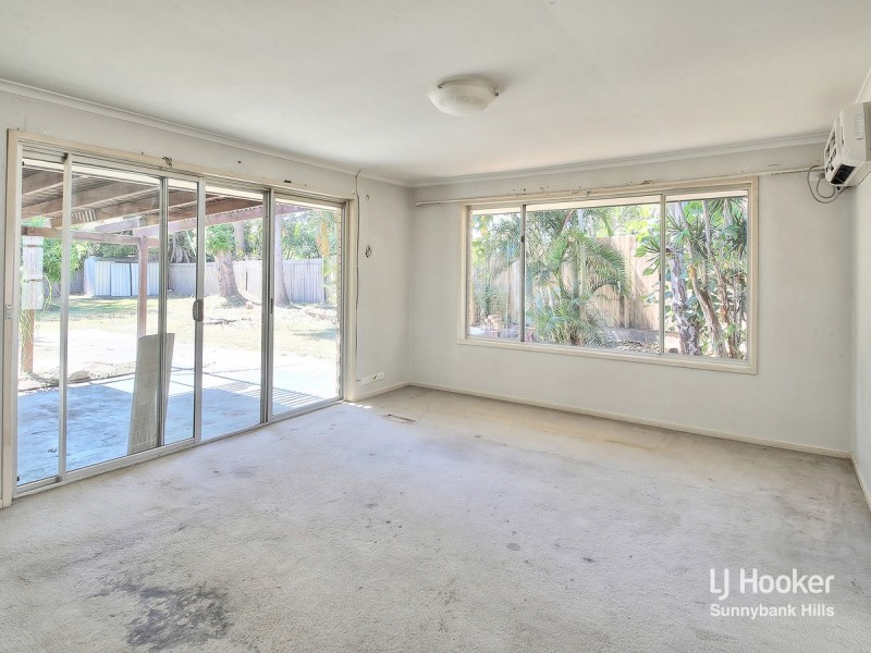 11 Rathkeale Street, Crestmead QLD 4132