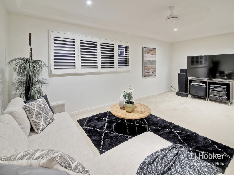 10 Azzure Street, Eight Mile Plains QLD 4113