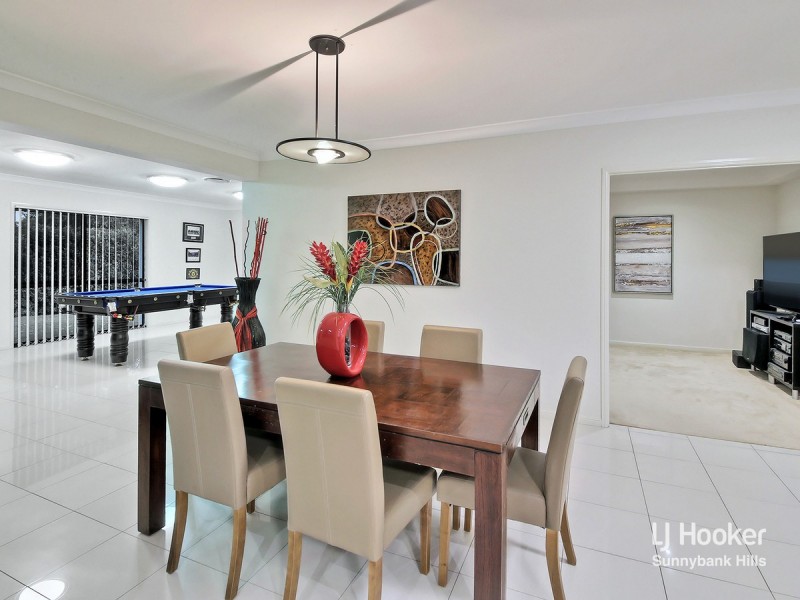 10 Azzure Street, Eight Mile Plains QLD 4113