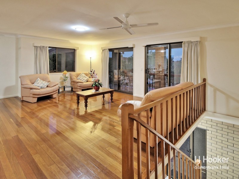 63 Pompadour Street, Sunnybank Hills QLD 4109