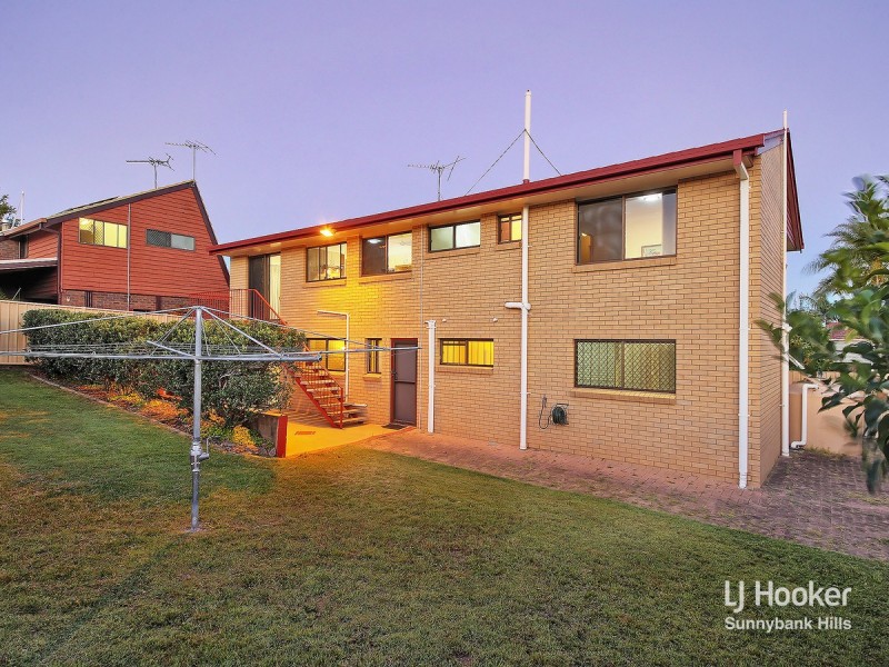 63 Pompadour Street, Sunnybank Hills QLD 4109