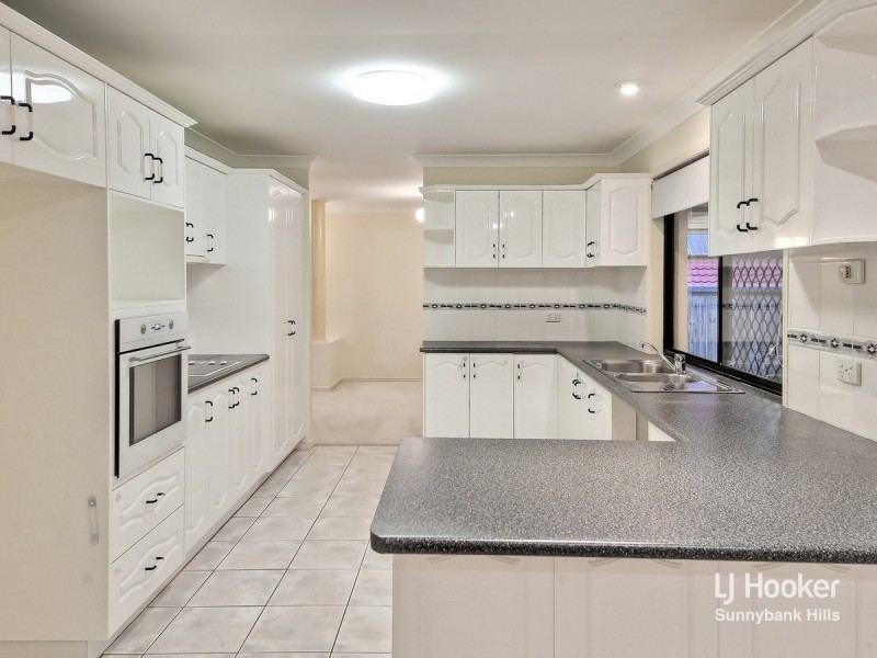 43 Lancaster Circuit, Stretton QLD 4116