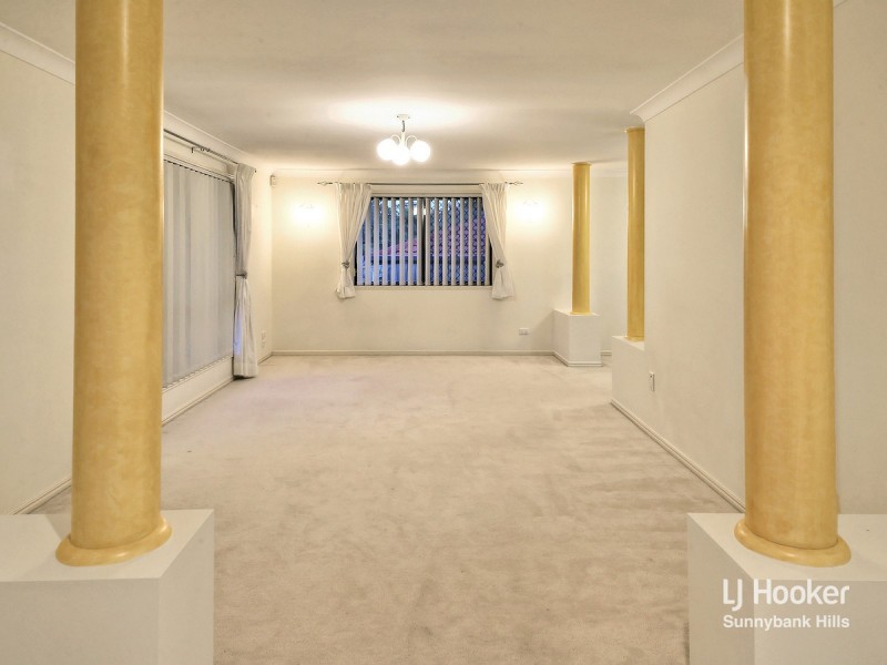 43 Lancaster Circuit, Stretton QLD 4116
