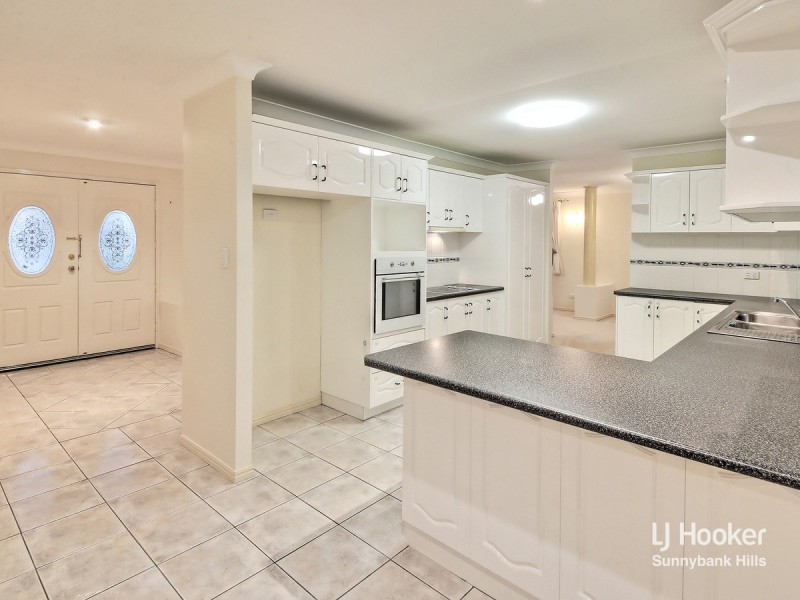 43 Lancaster Circuit, Stretton QLD 4116