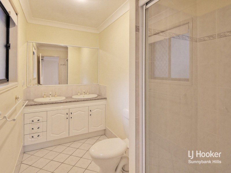 43 Lancaster Circuit, Stretton QLD 4116