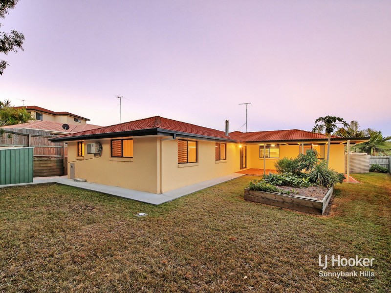 43 Lancaster Circuit, Stretton QLD 4116